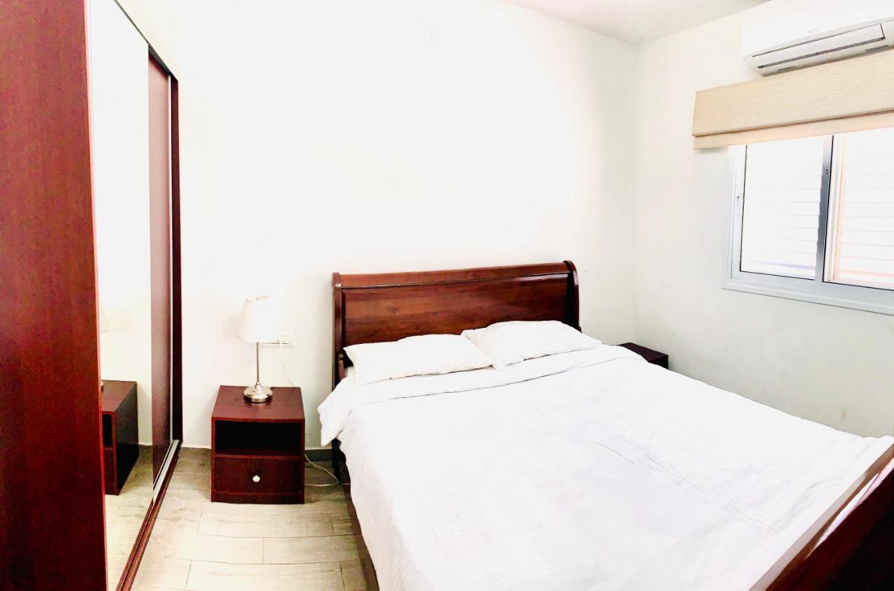 Royal Lea Apartmens Netanya Bagian luar foto
