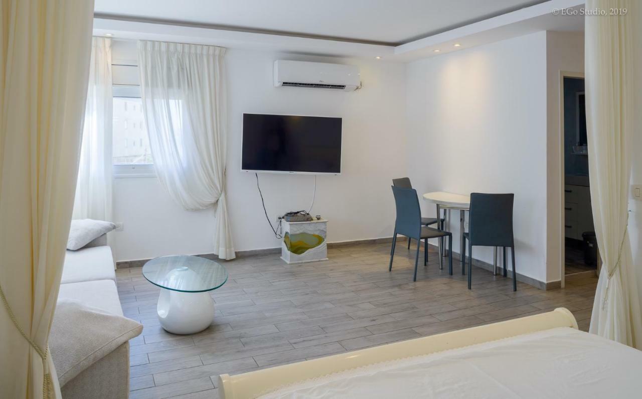 Royal Lea Apartmens Netanya Bagian luar foto